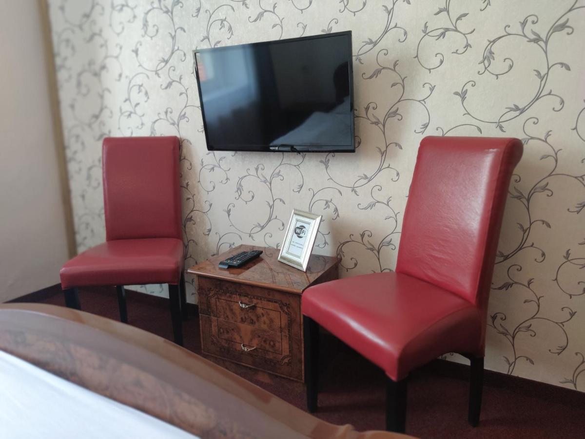 Hotel Dejmalik Litoměřice Exteriör bild